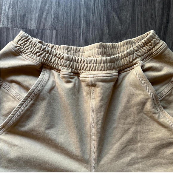 Lululemon joggers - Picture 4 of 7